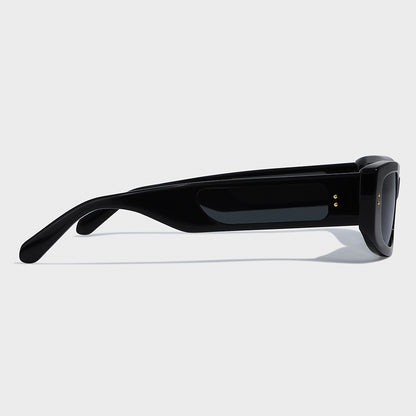 RAW 01 - BLACK
