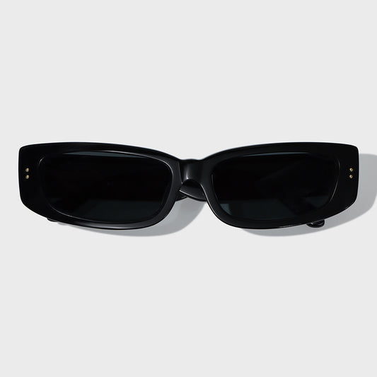RAW 01 - BLACK